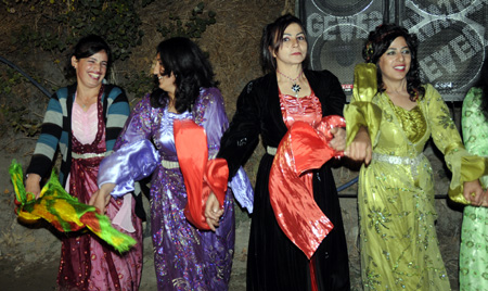 Yüksekova Düğünleri 17.10.2010 97