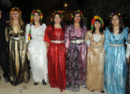 Yüksekova Düğünleri - Foto Galeri - 24.10.2010 91