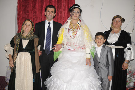 Yüksekova Düğünleri - Foto Galeri - 31.10.2010 180