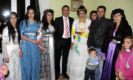 Yüksekova Düğünleri - Foto Galeri - 31.10.2010 35