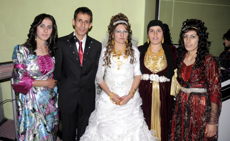 Yüksekova Düğünleri 07.11.2010 134