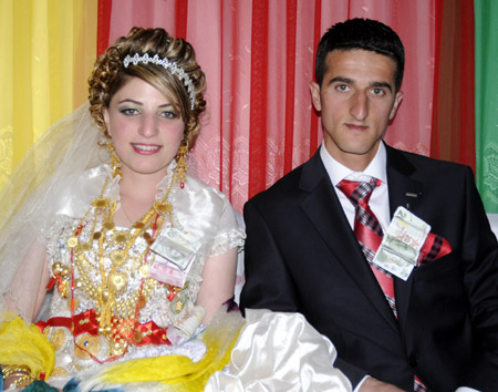 Yüksekova Düğünleri 07.11.2010 15