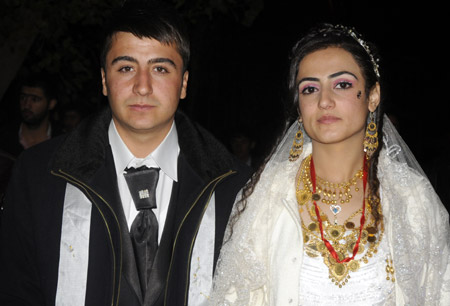 Yüksekova Düğünleri 07.11.2010 21