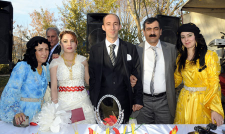 Yüksekova Düğünleri 07.11.2010 72