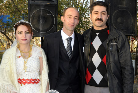 Yüksekova Düğünleri 07.11.2010 76