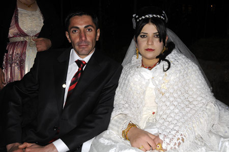 Yüksekova  Düğünleri 14  Kasım 2010 4