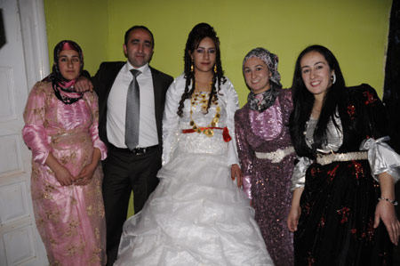 Yüksekova  Düğünleri 14  Kasım 2010 63