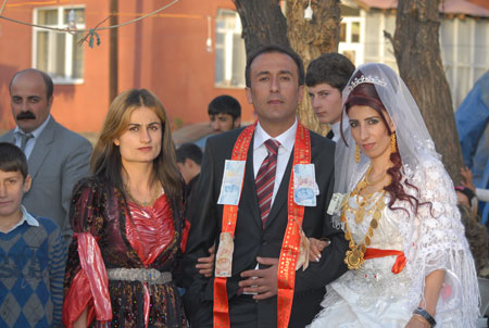 Yüksekova ve Şemdinli Düğünleri 29.11.2010 10