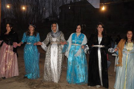 Yüksekova ve Şemdinli Düğünleri 29.11.2010 41