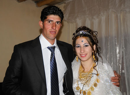 Yüksekova ve Şemdinli Düğünleri 29.11.2010 6