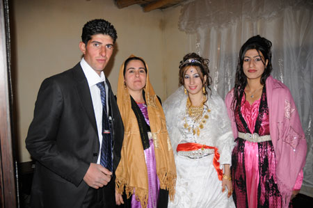 Yüksekova ve Şemdinli Düğünleri 29.11.2010 89