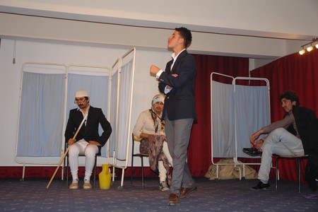 Şemdinli'de Kürtçe Tiyatroya Yoğun İlgi 1