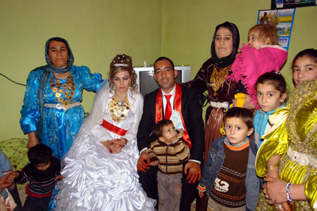 Yüksekova Düğünleri 26.12.2010 125