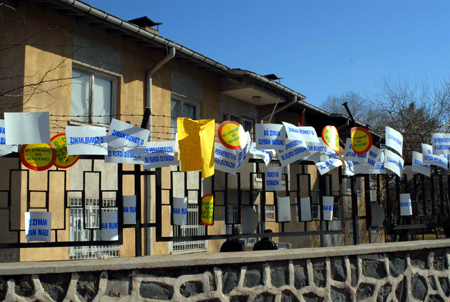 Hakkari'de 'Anadil' yürüyüşü 103