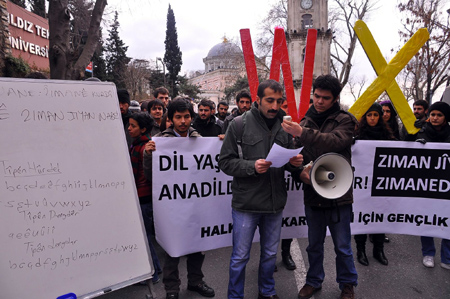 Hakkari'de 'Anadil' yürüyüşü 44