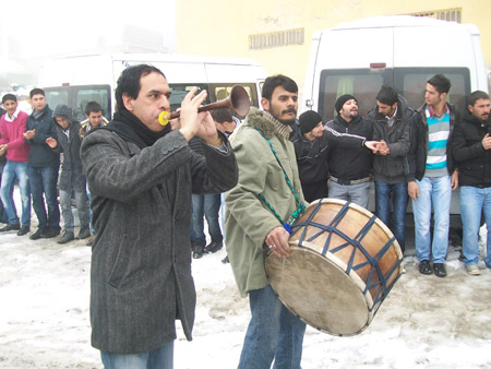 Hakkari'de 'Anadil' yürüyüşü 5