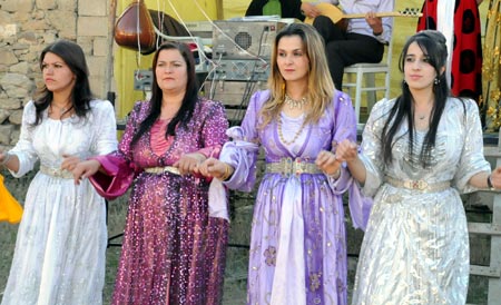 Yüksekova düğünleri (4 Ekim 2009) 20