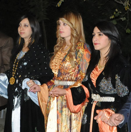 Yüksekova düğünleri (4 Ekim 2009) 44