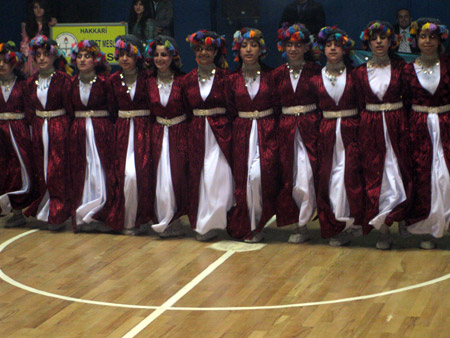 Hakkari 2011 folklor yarışması 154