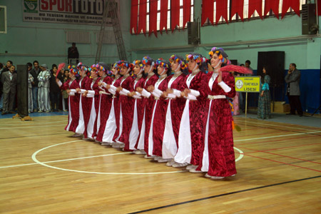 Hakkari 2011 folklor yarışması 88