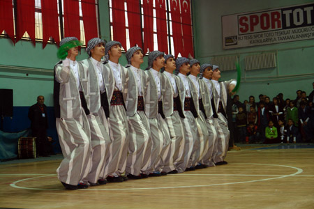Hakkari 2011 folklor yarışması 89