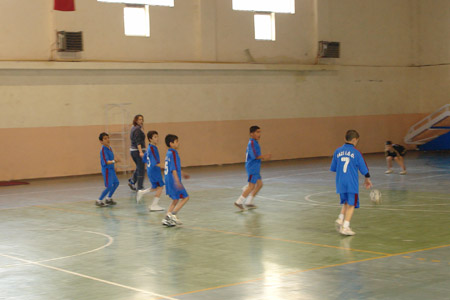 Şemdinli'de hentbol turnuvası 5