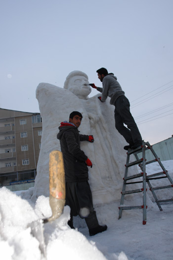 Kardan çoban heykeli 2