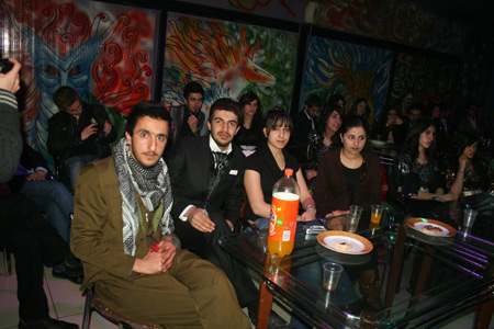 Yüksekova'da öğrencilerden YGS öncesi moral gecesi - 13-03-2011 45