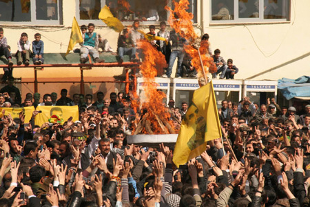 Şırnak'ta Newroz ateşi yakıldı 11