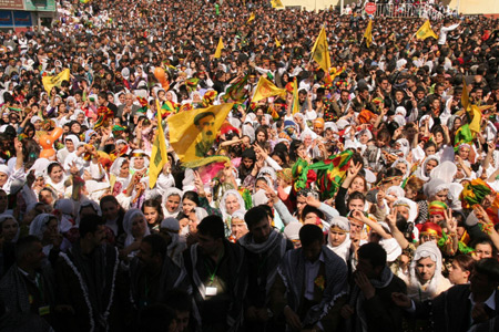 Şırnak'ta Newroz ateşi yakıldı 32