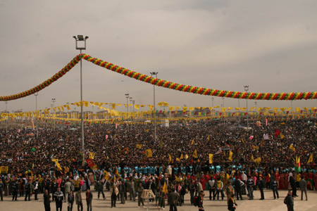 Amed'te Newroz Ateşi 2
