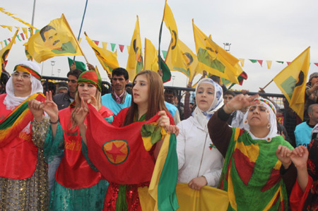 Amed'te Newroz Ateşi 28