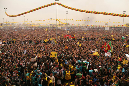 Amed'te Newroz Ateşi 42
