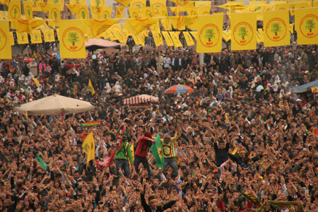 Amed'te Newroz Ateşi 46