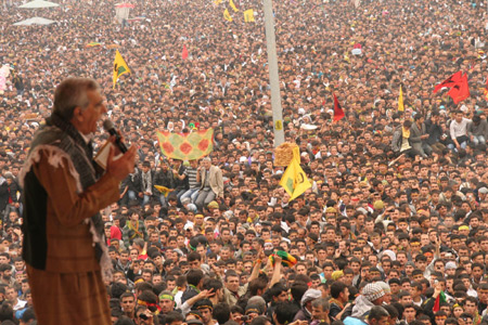 Amed'te Newroz Ateşi 48