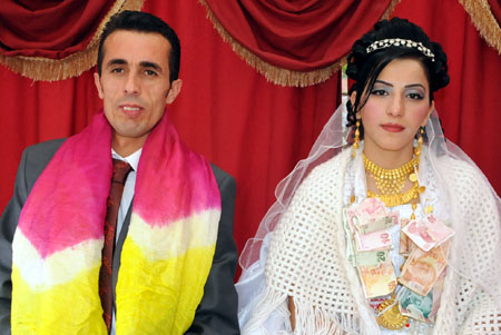 Yüksekova Düğünleri 18 Ekim 2009 14