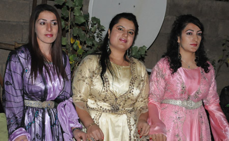 Yüksekova Düğünleri 18 Ekim 2009 177