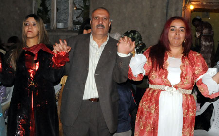 Yüksekova Düğünleri 18 Ekim 2009 73