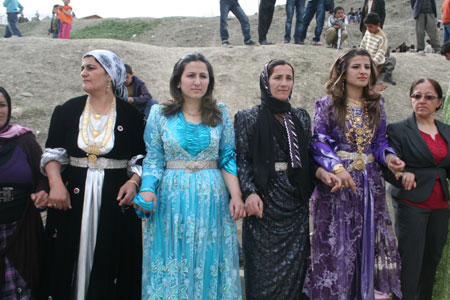 17.04.2011 günü yapılan Hakkari Düğünlerinden kareler 21