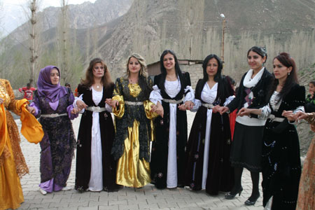 17.04.2011 günü yapılan Hakkari Düğünlerinden kareler 24