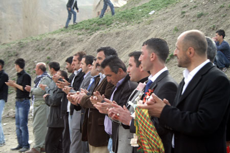 17.04.2011 günü yapılan Hakkari Düğünlerinden kareler 36