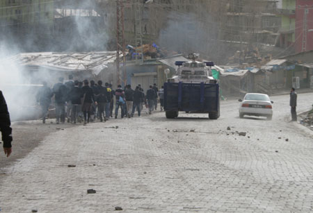 Hakkari'de 'veto' gerginliği 19