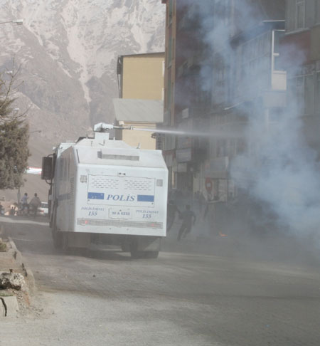 Hakkari'de 'veto' gerginliği 7