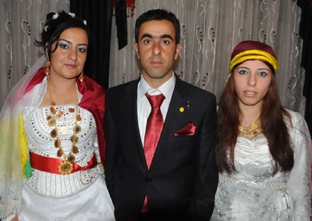 Yüksekova Düğünleri (25 Ekim 2009) 192