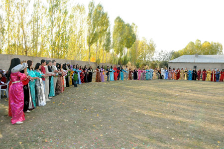 Yüksekova Düğünleri (25 Ekim 2009) 204