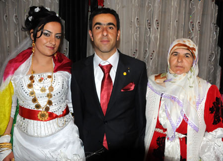 Yüksekova Düğünleri (25 Ekim 2009) 28