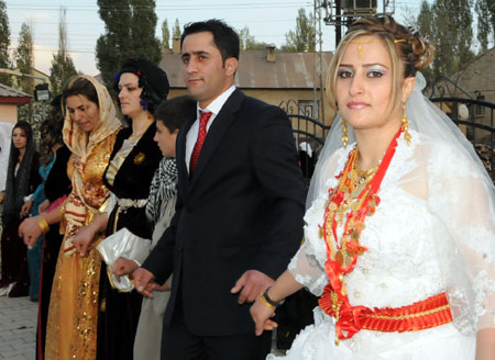 Yüksekova Düğünleri (25 Ekim 2009) 43