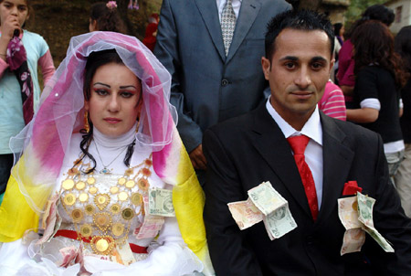 Şemdinli Düğünleri (25 Ekim 2009) 2