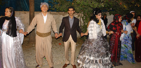 Şemdinli Düğünleri (25 Ekim 2009) 32