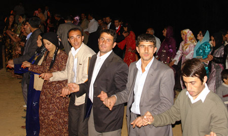 Şemdinli Düğünleri (25 Ekim 2009) 46